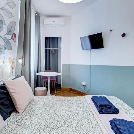 Apartman Bigfamilyrome - Spanish Steps